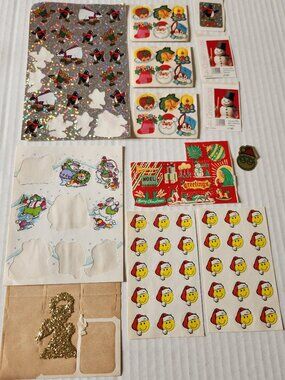 Vintage Christmas Stickers 1970s 80s Retro Holiday Penguins Smiley Face Santa T2